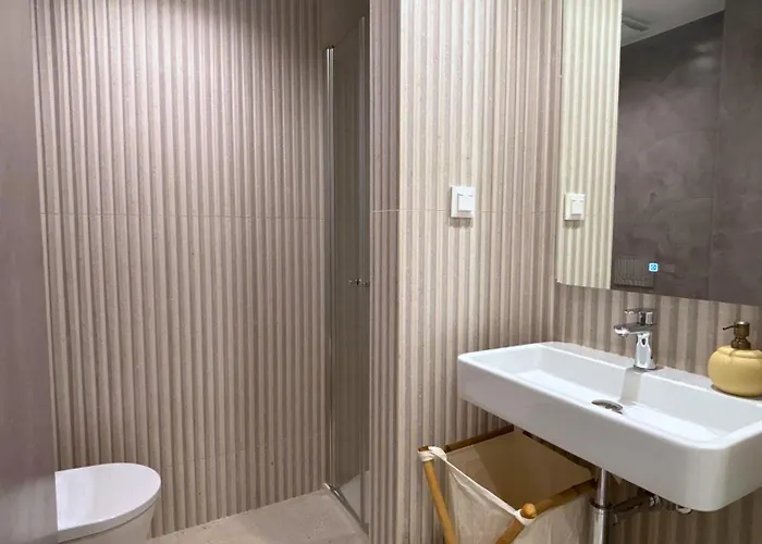 The Venus By Sam * Funchal (Madeira)