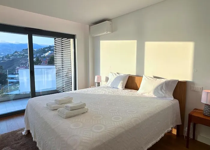 The Venus By Sam Funchal (Madeira)